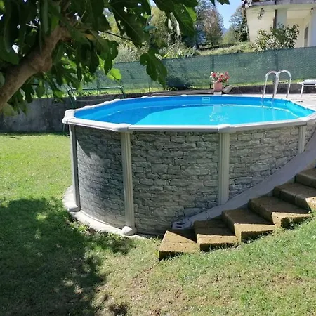 Casa Il Roccolo * Grandola ed Uniti